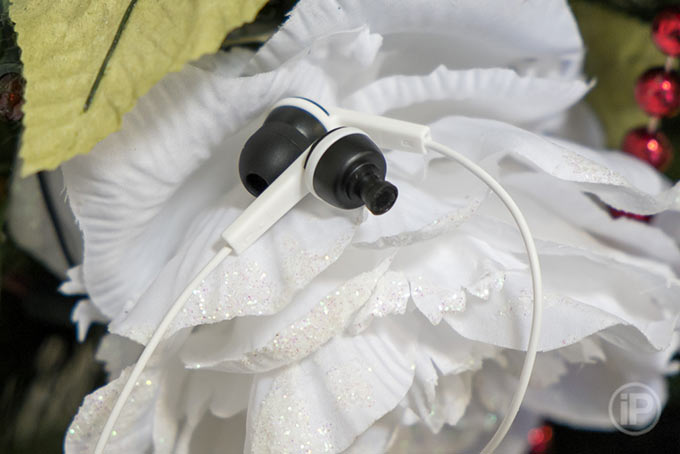 27-Pioneer-Headphones-SECL