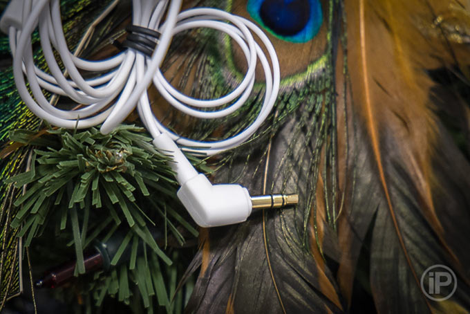 28-Pioneer-Headphones-SECL