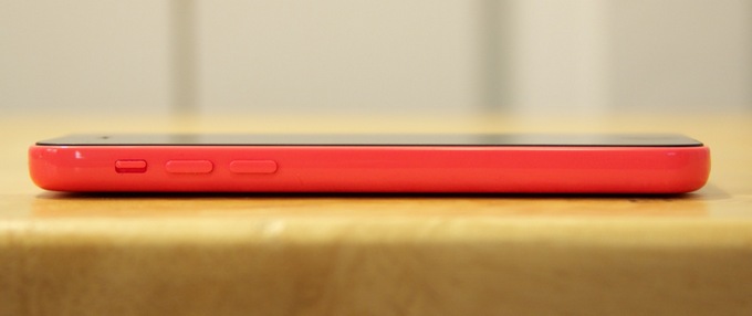WSJ: корпус новых iPhone будет сделан из металла, а iPhone 5c умрёт в 2014