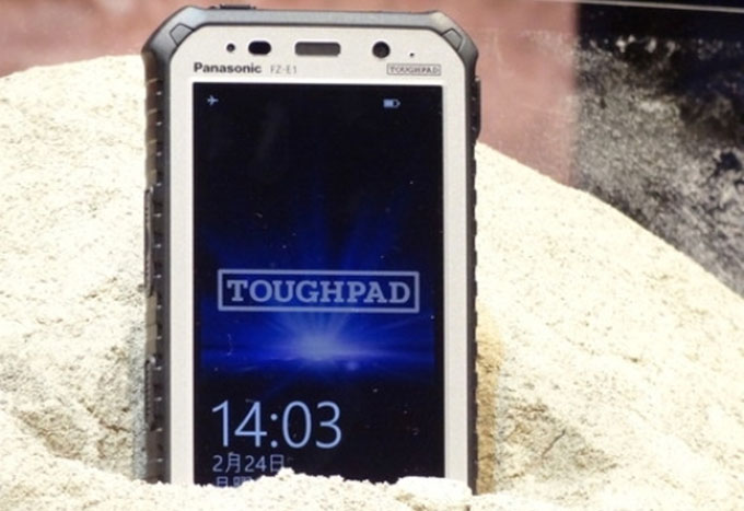 Panasonic показала на MWC 2014 защищенный планшет Toughpad FZ-X1