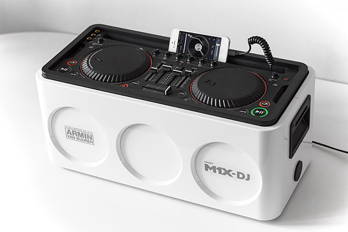 Обзор диджейской колонки Philips M1X-DJ от Armin Van Buuren. Мощная станция и хорошая акустика