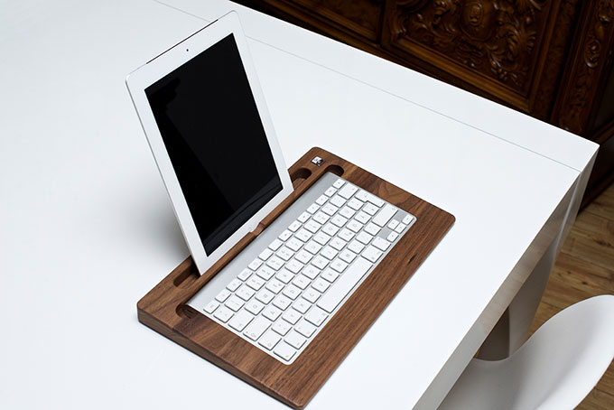 TabletTray. Удобная подставка для iPad и Bluetooth-клавиатуры Apple