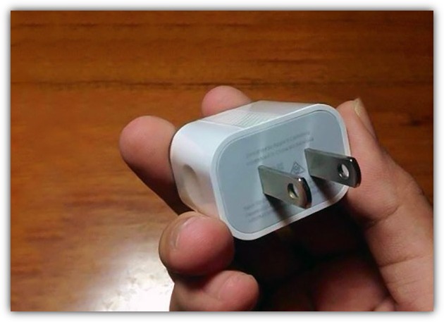 Фото нового зарядного устройства для iPhone 6