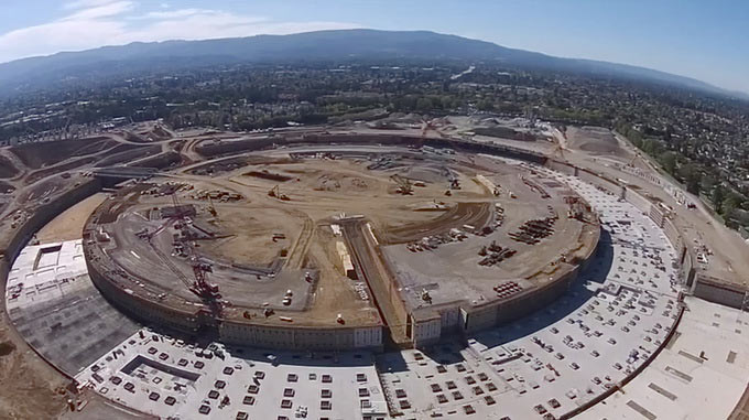 Почти завершенный фундамент Apple Campus 2 был зафиксирован на видео летающим дроном