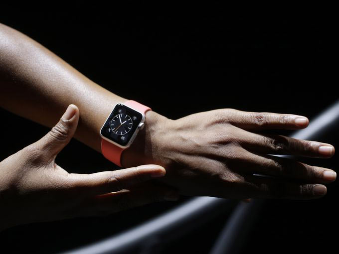 07-The-Man-Behind-the-Apple-Watch