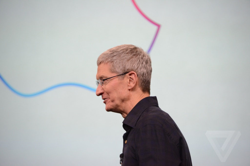 Тим Кук и новые озвученные достижения Apple
