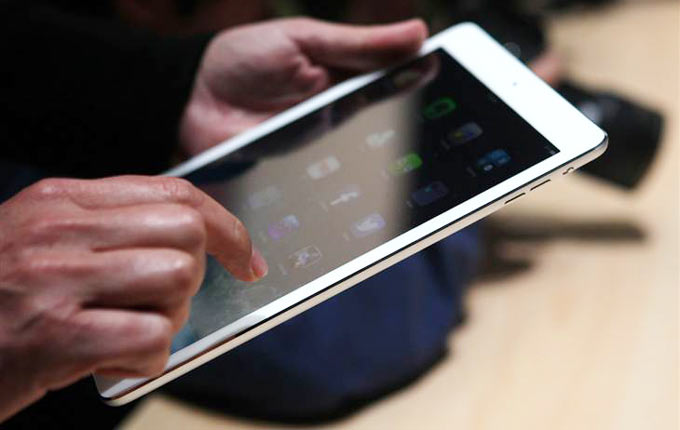 Закономерное падение продаж планшетов iPad