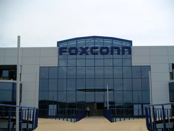 Foxconn может заняться производством сапфира для Apple