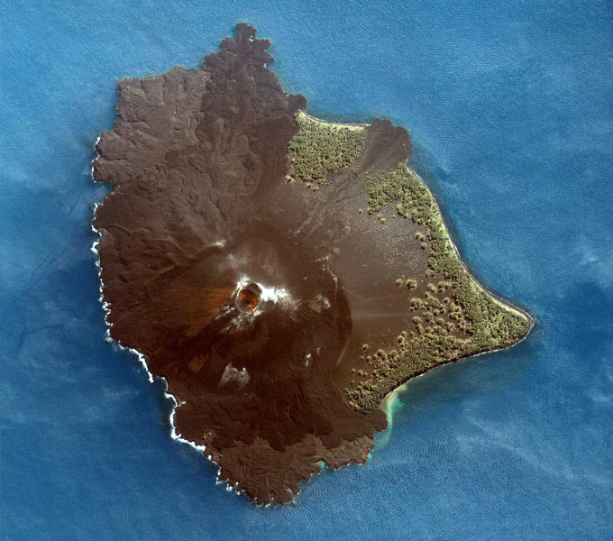 14-top-view-anak-krakatau