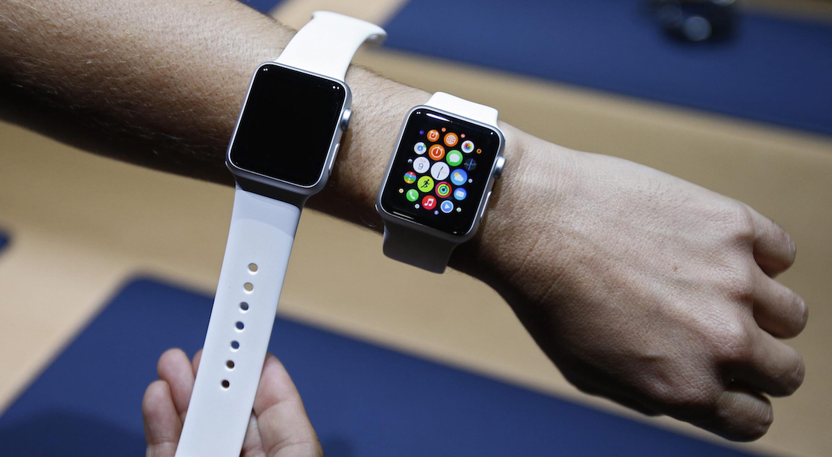 Австралийцы примеряют Apple Watch