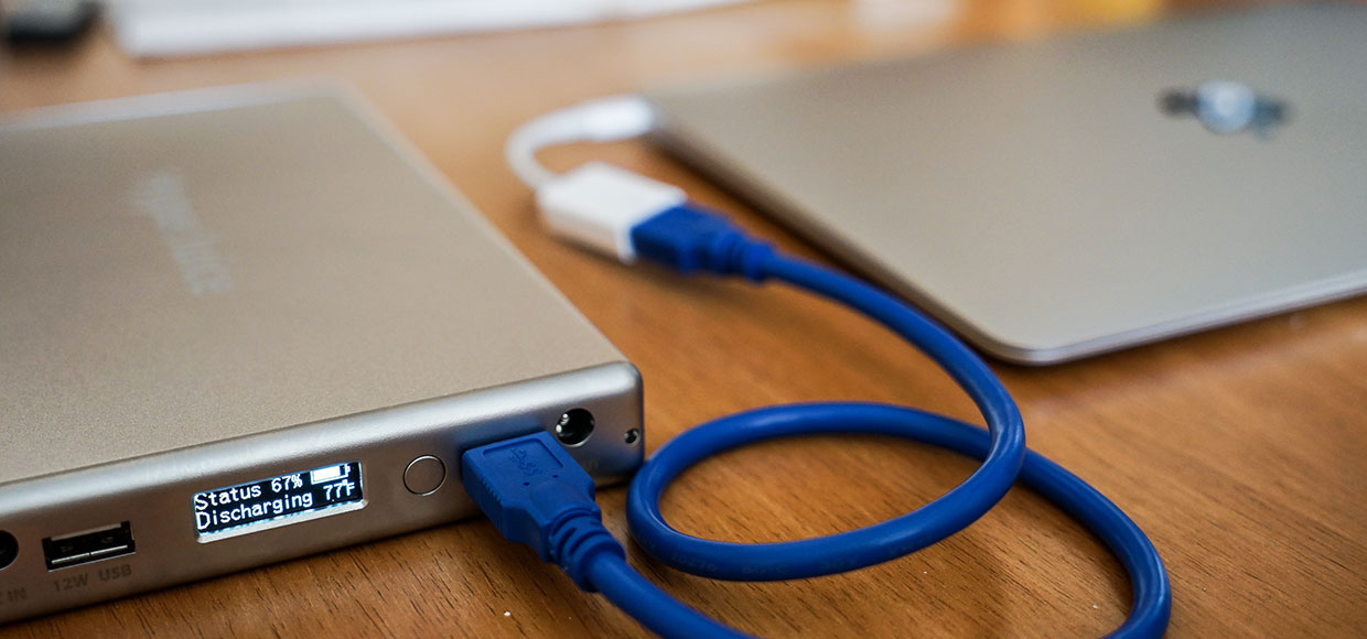 Все, что нужно знать о зарядке MacBook 12″ от внешних аккумуляторов