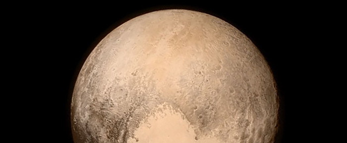 Земляне получили новые снимки Плутона