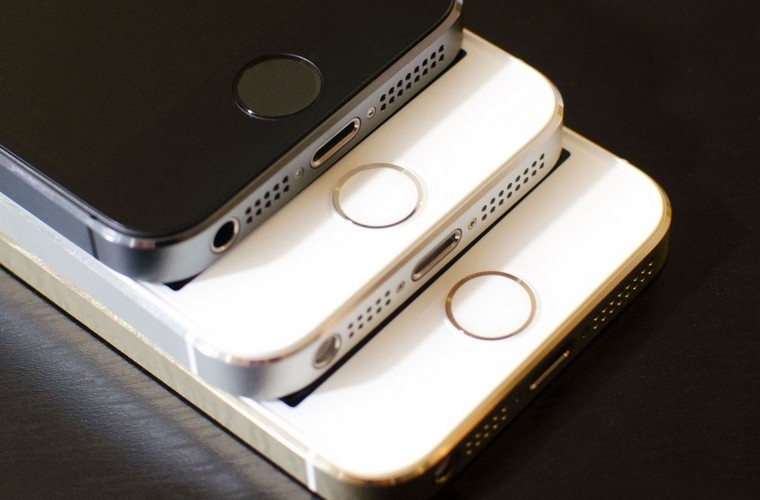 iphone_5s_gold_silver_gray_touch_id_hero