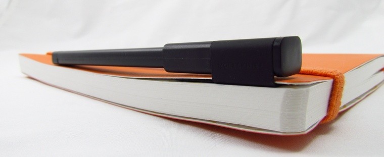 Moleskine-Roller-Pen-on-Notebook