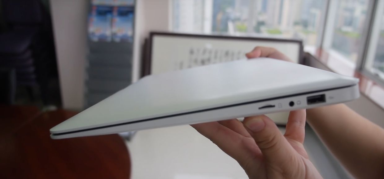 Почти MacBook Air за 9 000 рублей