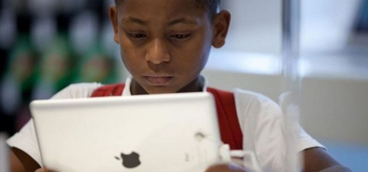 Ребенок проиграл $6 тысяч на папином iPad