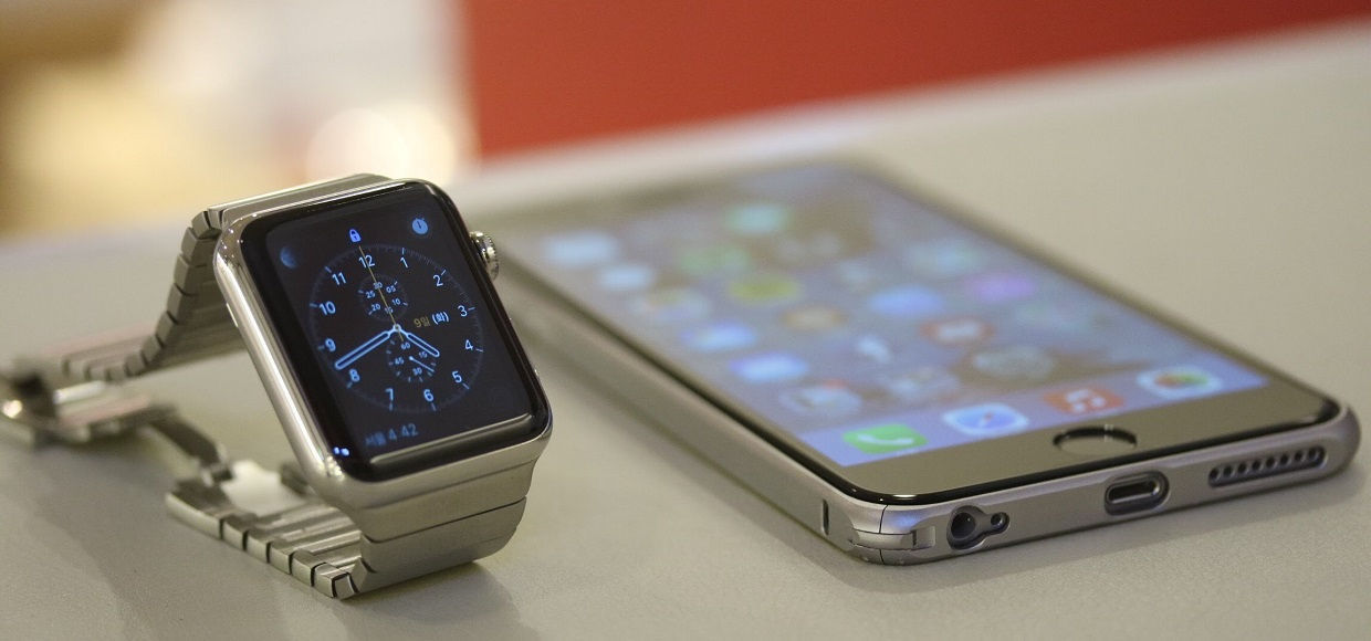 Apple запатентовала необычный браслет-чехол для Apple Watch