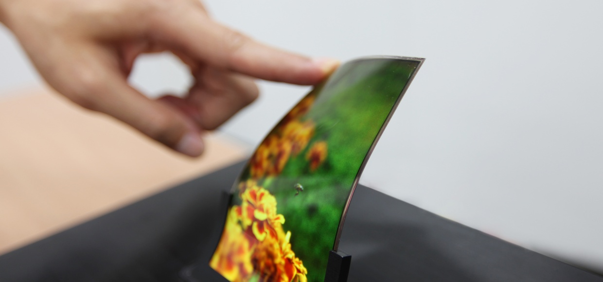 Поставками OLED-дисплеев для iPhone займутся не только Samsung и LG