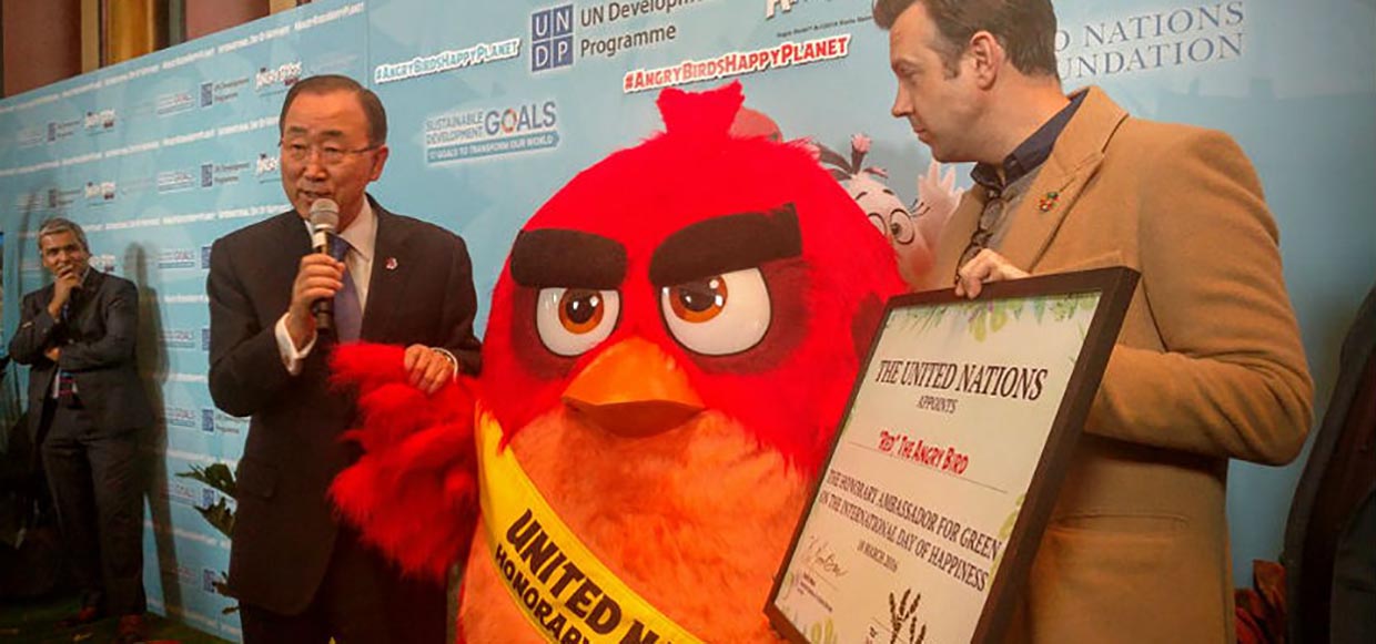 Красный из Angry Birds стал послом ООН