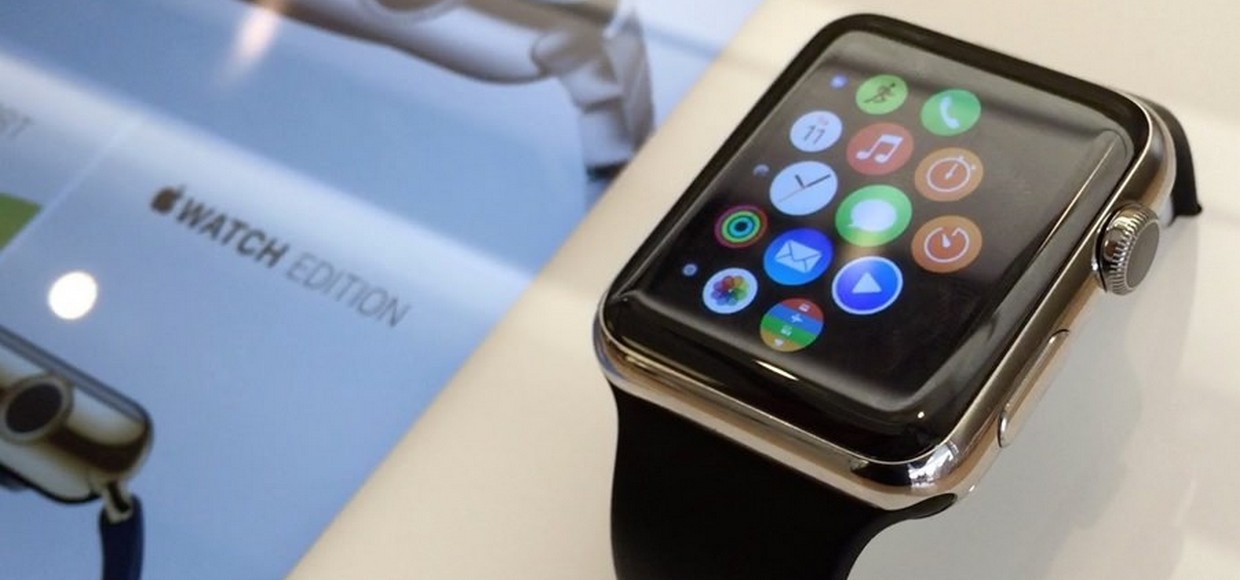 Apple Watch подстегнули продажи носимых устройств в России