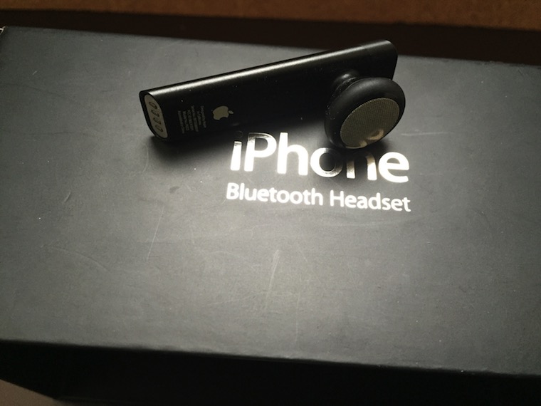 AppleBluetoothHeadset_1