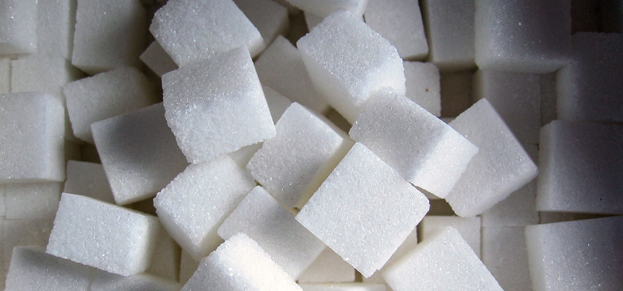 Вся правда о смертельной любви к сахару и бессмысленной ненависти к жиру