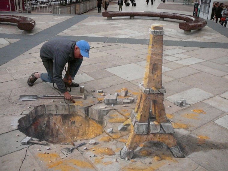 Julian-Beever-art-geek