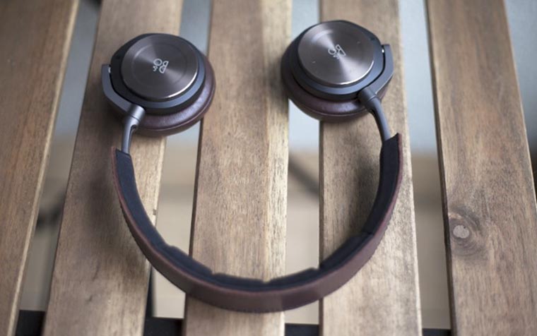 Bang & Olufsen_iphones_5