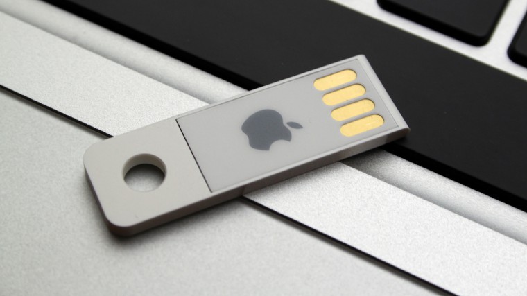 Apple-USB-drive