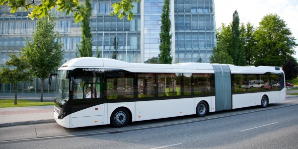 Apple запатентовала конструкцию автобуса-«гармошки»