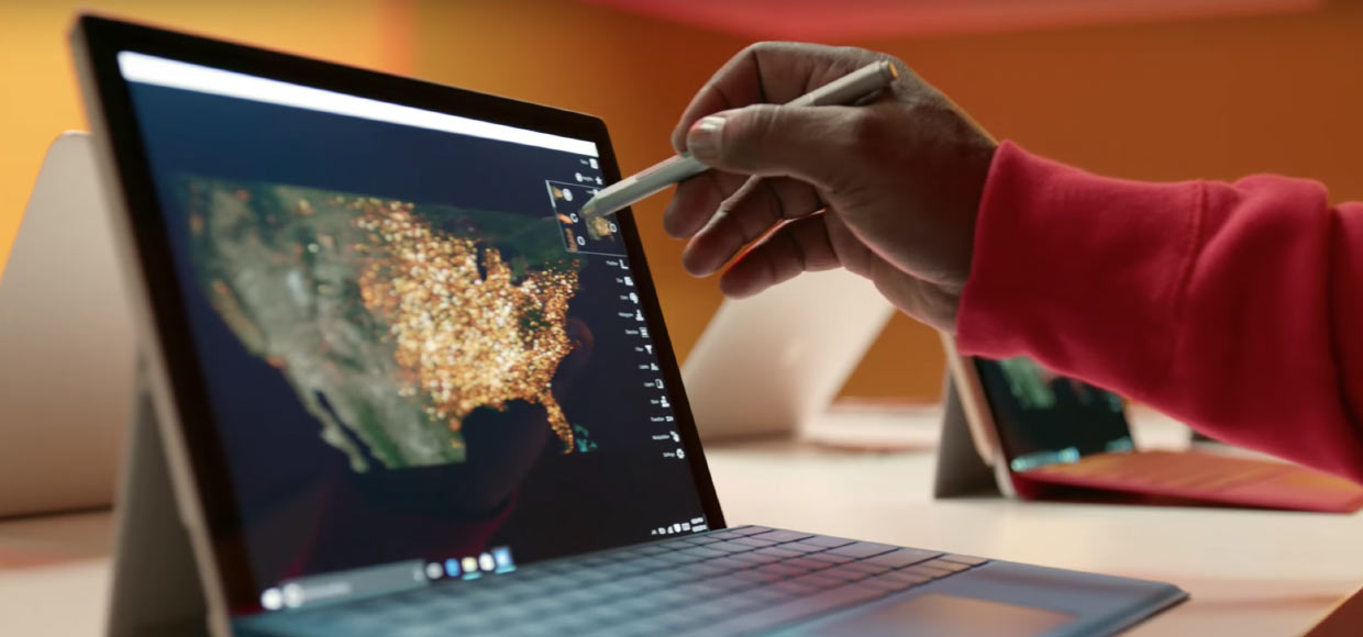Microsoft снова троллит MacBook и хвалит Surface Pro 4