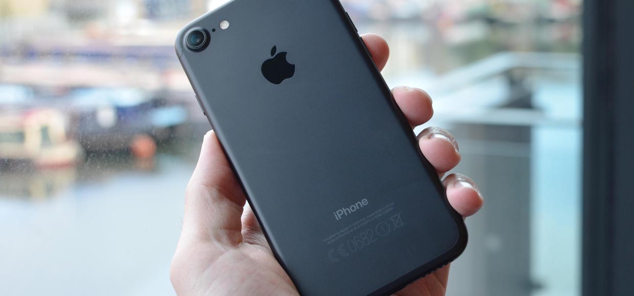 Голая правда о съемке в несжатом RAW на iPhone 7 (6s, SE)