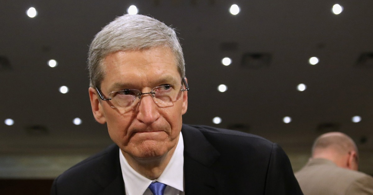 Поставщики уходят от Apple из-за падения продаж iPhone