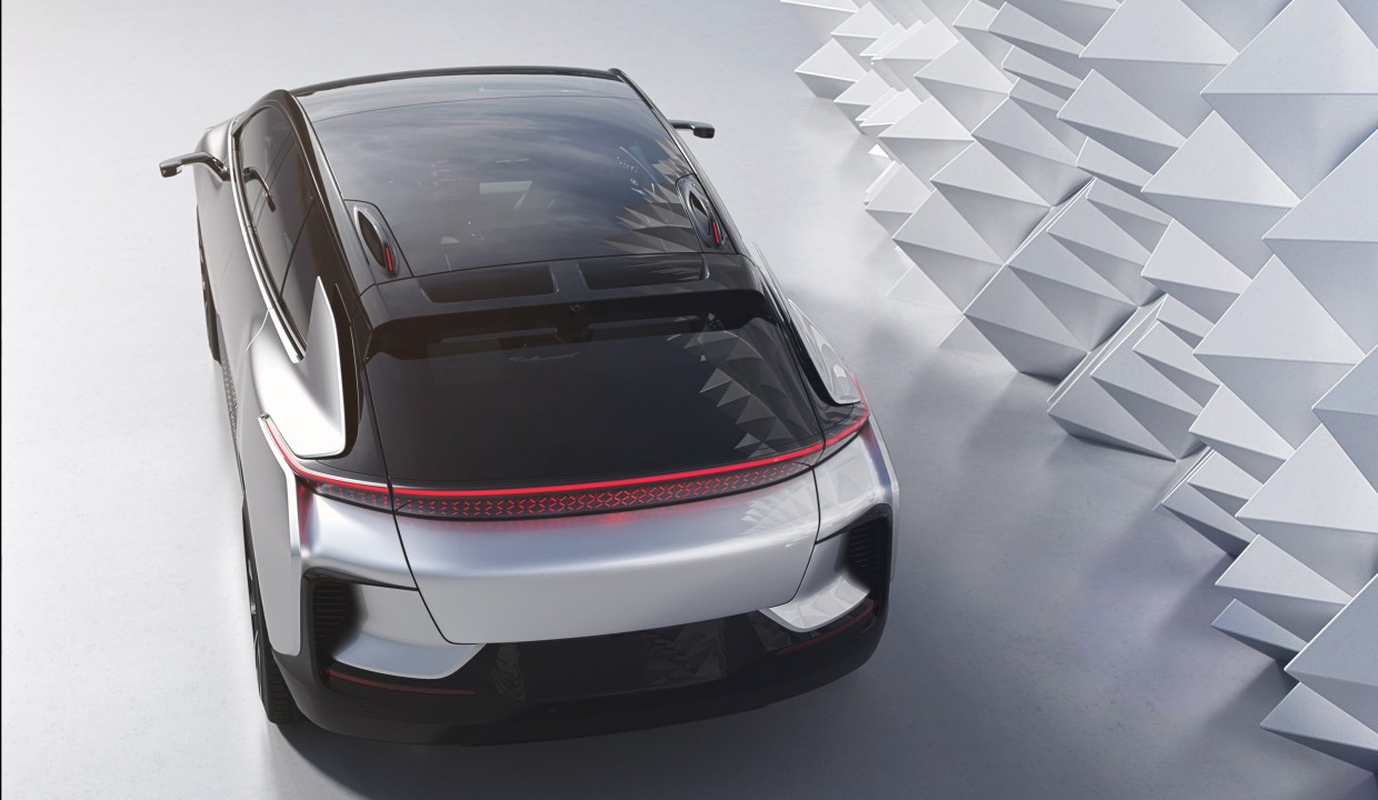 Faraday Future представила свой автомобиль. Нужен кому?