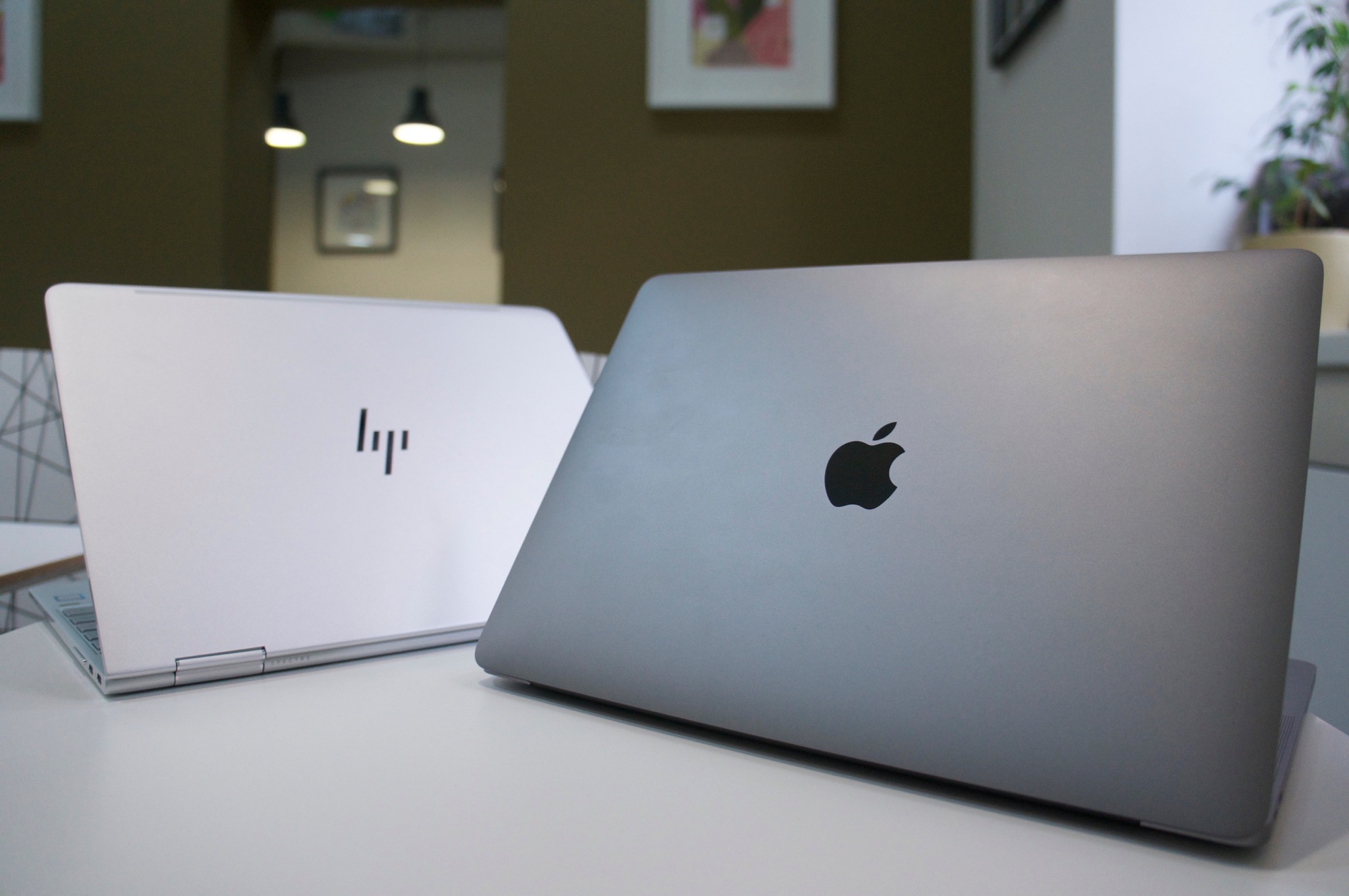Чем заменить MacBook? Битва HP Spectre x360 против MacBook Pro 2016