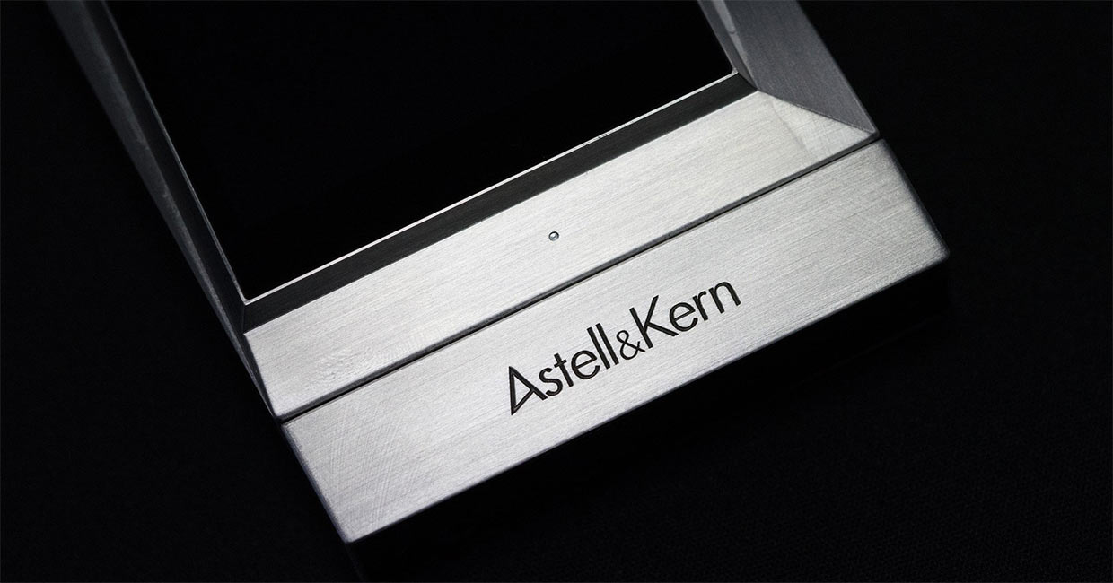 Раскрываем подарочный набор Astell&Kern за 325 тыс. руб из плеера и усилителя