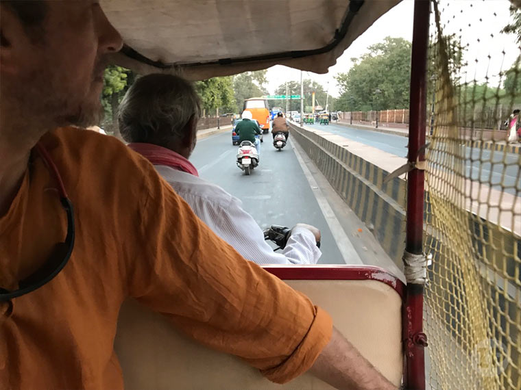 tuktuk