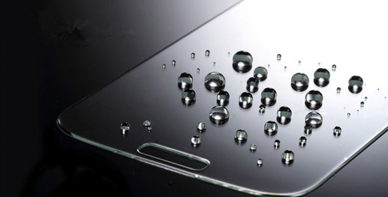 water-resistant-iphone-4-screen-protector-17403