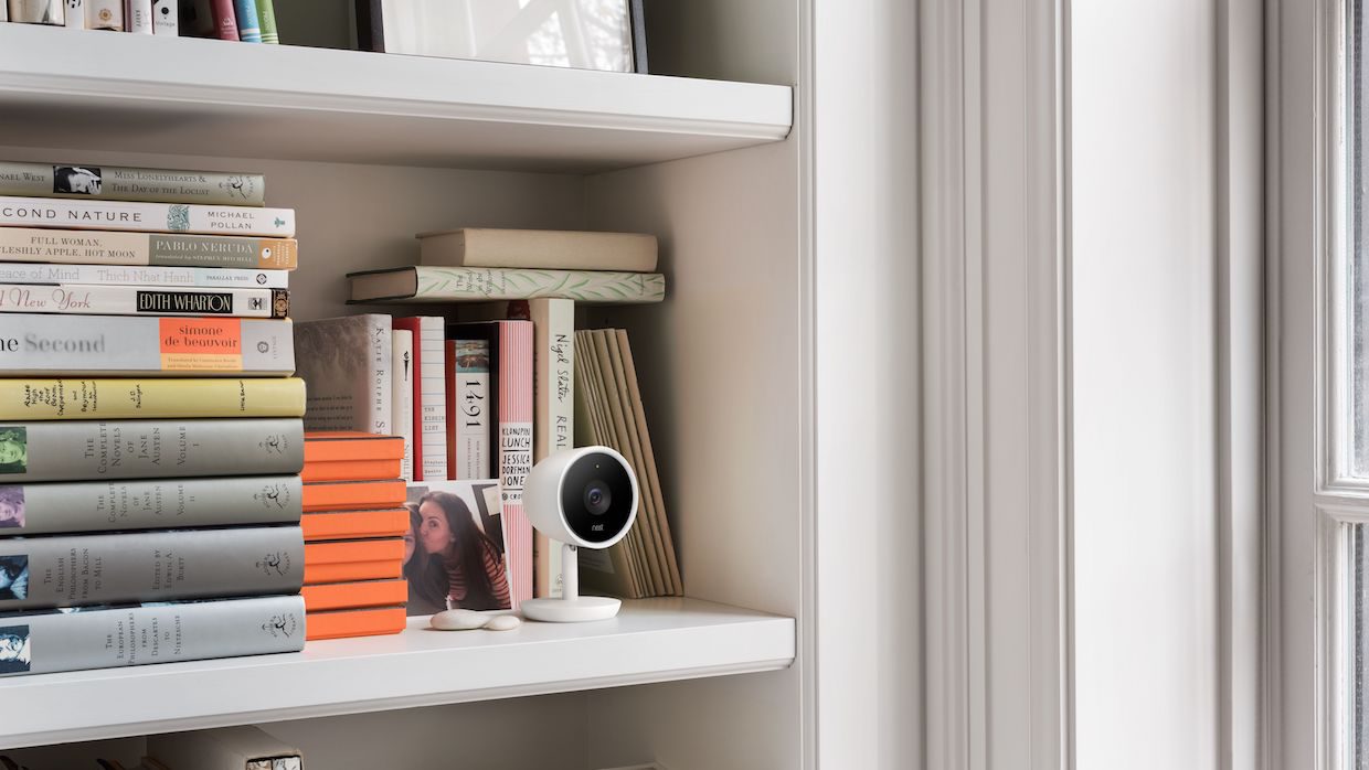 Прощай, приватность. За тобой уже следят и слушают, но зачем? 