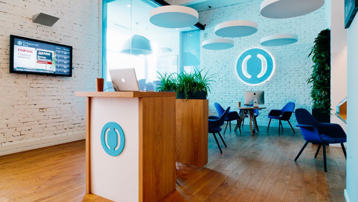 Банк Открытие запустит денежные переводы по фотографии 