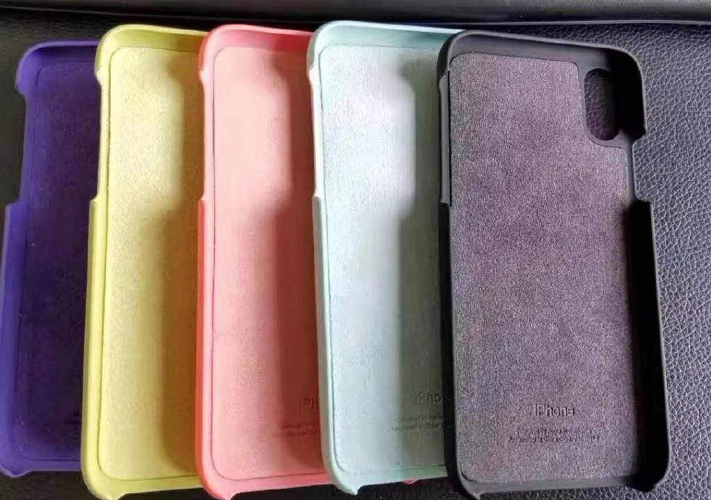 Возможно, это официальные чехлы Apple для iPhone 8