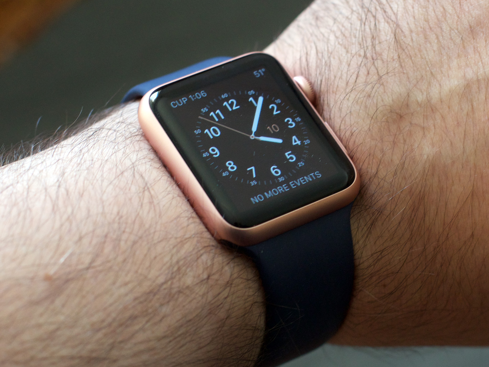 Apple Watch Series 3 выйдут в новых цветах