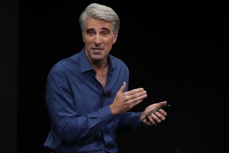 Apple объяснила, почему на презентации не сработал Face ID