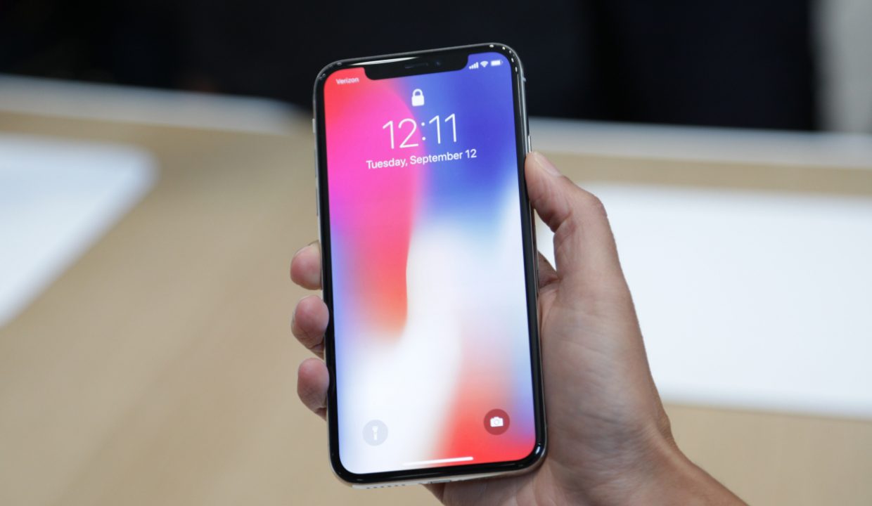 Когда именно начинается предзаказ iPhone X в России