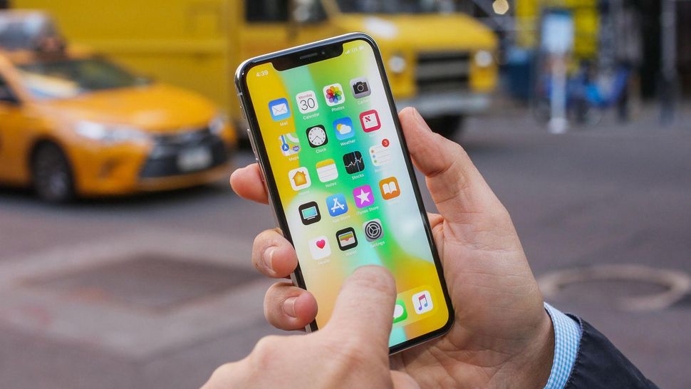 В iOS 11.2 beta 3 исправили баг холодного экрана iPhone X