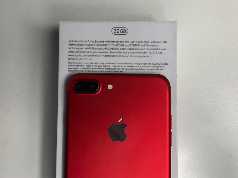 Моего друга развели на красный iPhone 7 Plus 32 ГБ