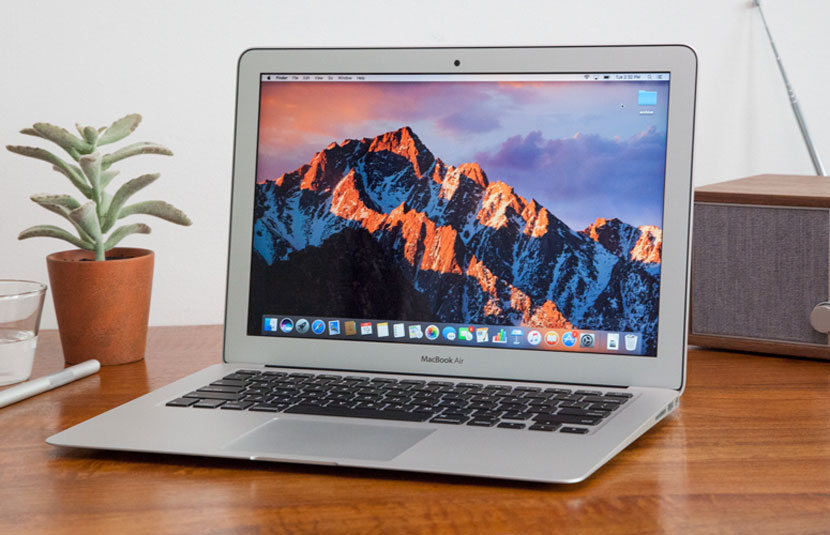 Apple может выпустить HomePod за $150 и MacBook Air за $799