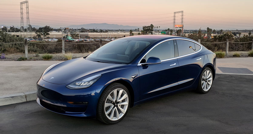 Tesla на неделю свернула производство из-за проблем с Model 3