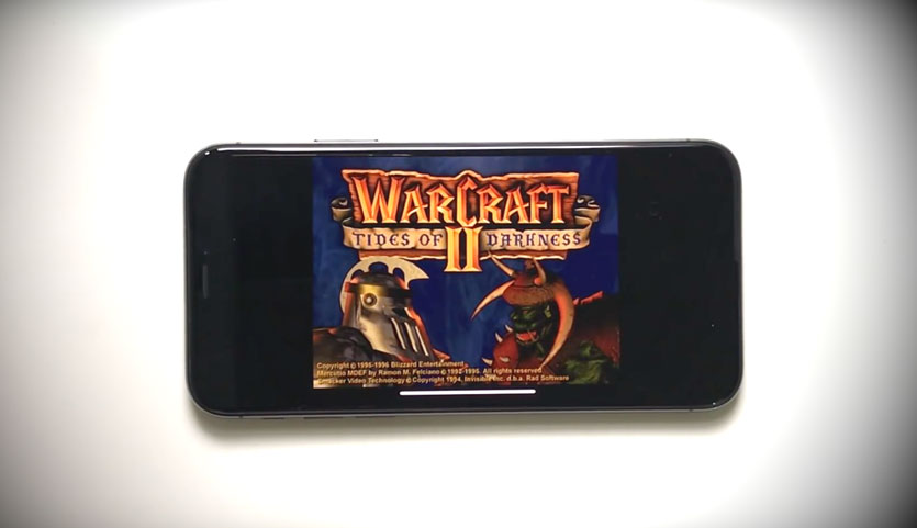 На iPhone X успешно запустили Mac OS 8 и сыграли в Warcraft