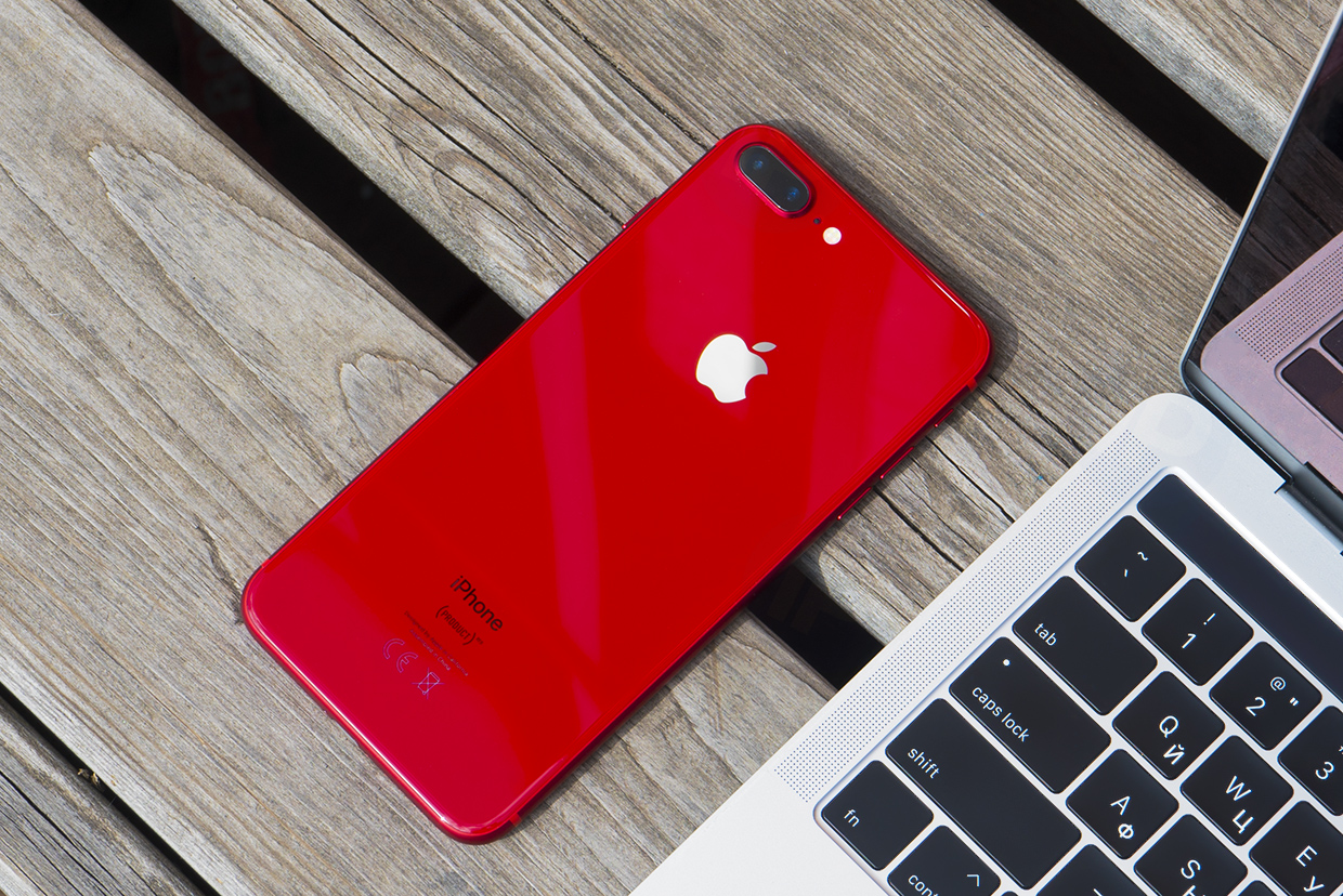 Обзор красного iPhone 8 PRODUCT(RED). Просто смотрите фото